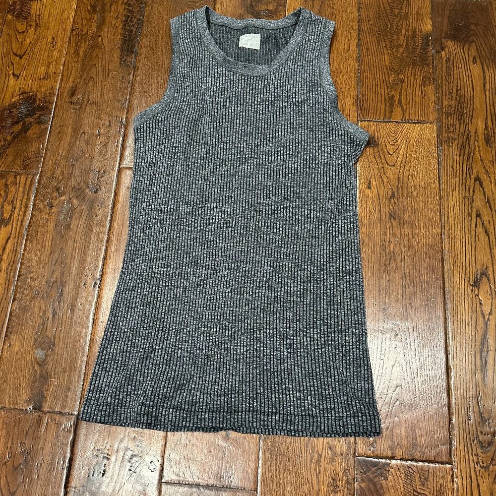 Athleta CYA Renew Heathered Grey M